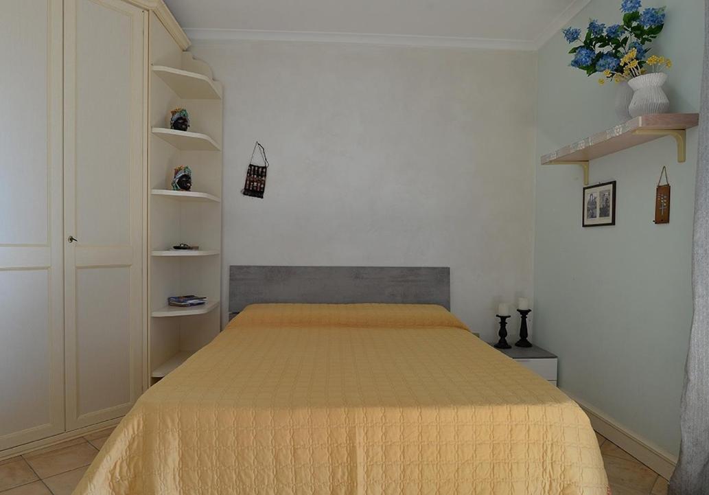 Sunset House Apartment Сан Леоне Екстериор снимка